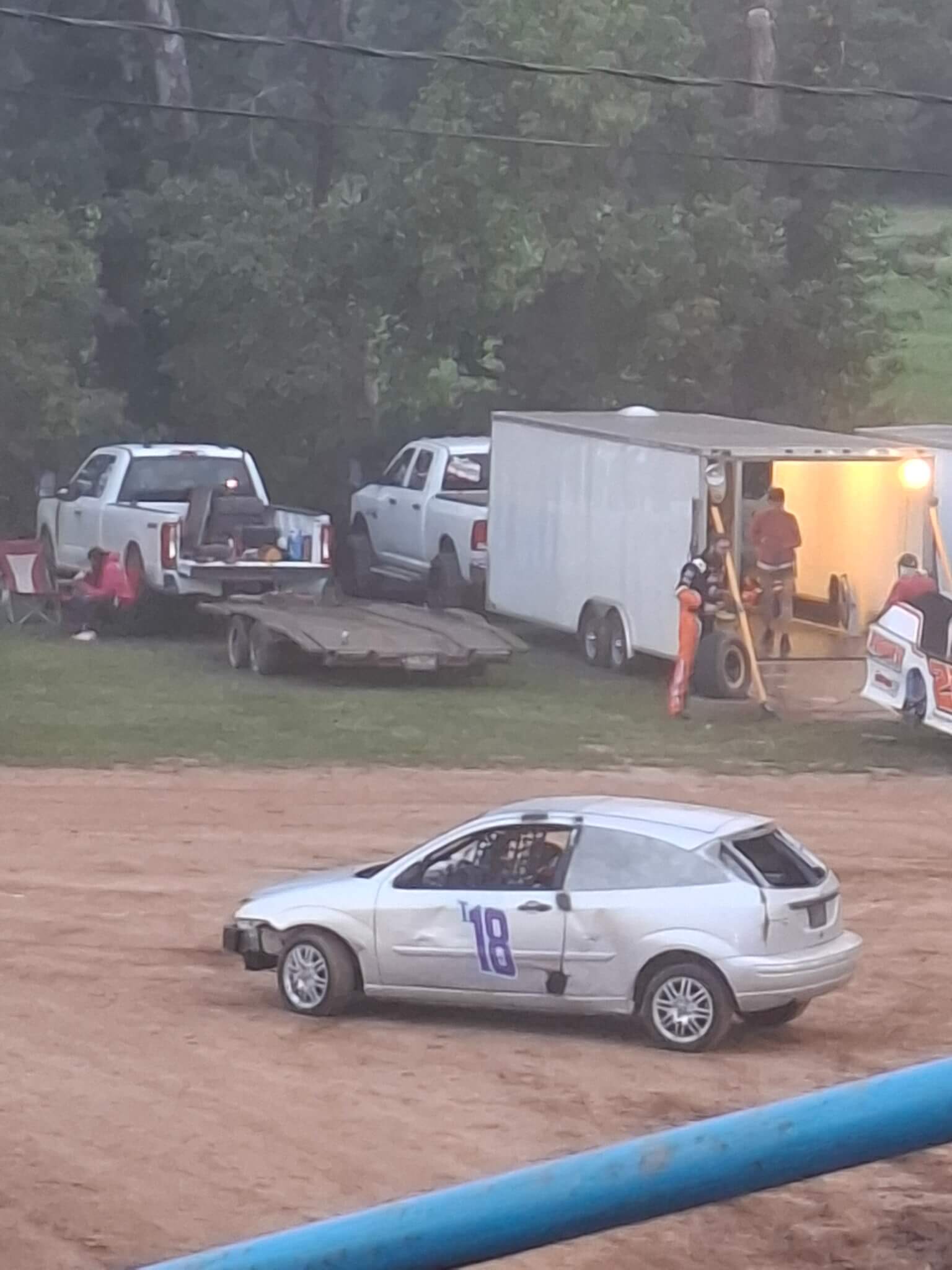 Sarah Wisecarver racing dirt track car E18 for Trisomy 18 awareness Ohio West Virginia